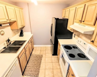 750 N Tamiami Trail - Photo Thumbnail 2