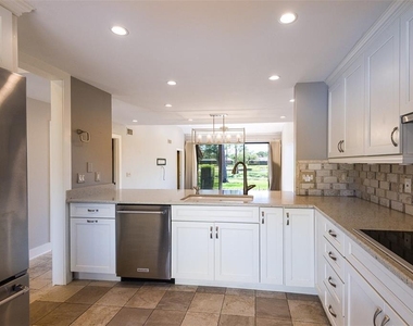 5332 Huntingwood Court - Photo Thumbnail 23
