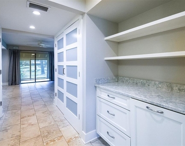 5332 Huntingwood Court - Photo Thumbnail 13