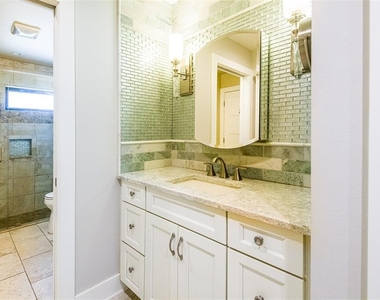 5332 Huntingwood Court - Photo Thumbnail 17