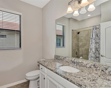 10113 Fiddlewood Drive - Photo Thumbnail 8
