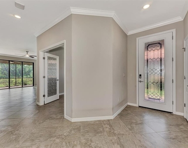 10113 Fiddlewood Drive - Photo Thumbnail 6