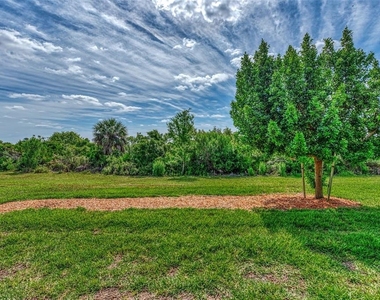 10113 Fiddlewood Drive - Photo Thumbnail 30