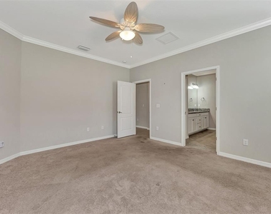 10113 Fiddlewood Drive - Photo Thumbnail 32