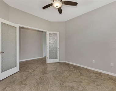 10113 Fiddlewood Drive - Photo Thumbnail 9