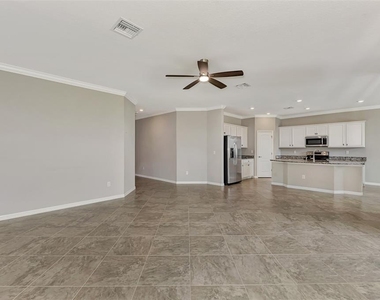 10113 Fiddlewood Drive - Photo Thumbnail 11