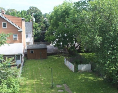38 W Union Boulevard - Photo Thumbnail 2