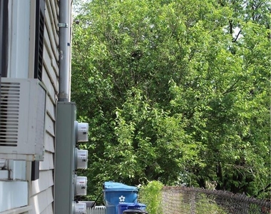 38 W Union Boulevard - Photo Thumbnail 6