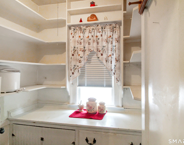 32 Ingraham Place - Photo Thumbnail 12