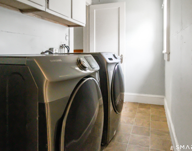 32 Ingraham Place - Photo Thumbnail 14