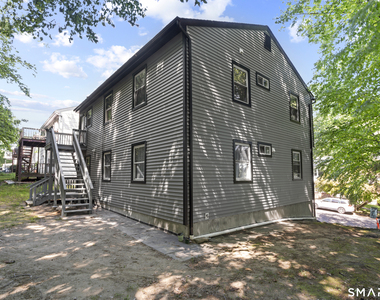 22 Irving Place - Photo Thumbnail 16