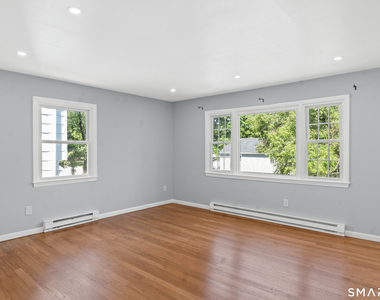 22 Irving Place - Photo Thumbnail 1