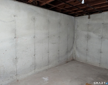 267 Beaver Street - Photo Thumbnail 7