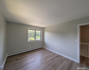 267 Beaver Street - Photo Thumbnail 4