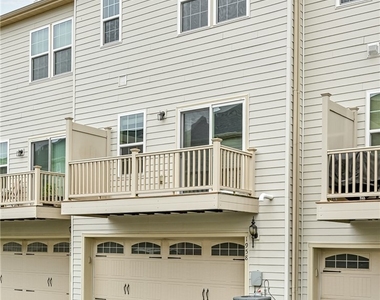 1958 Georgetown Dr - Photo Thumbnail 23