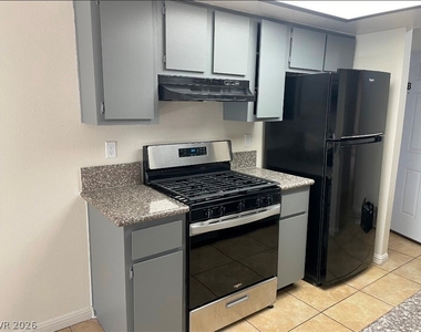 4570 Carriage Park Drive - Photo Thumbnail 11