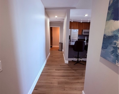200 W Sahara Avenue - Photo Thumbnail 24