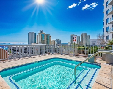 200 W Sahara Avenue - Photo Thumbnail 13