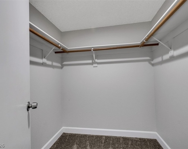 1575 W Warm Springs Road - Photo Thumbnail 17