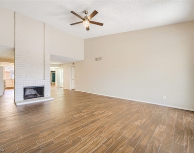 3143 Sonata Drive - Photo Thumbnail 3