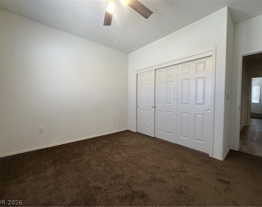 10717 Dover Creek Avenue - Photo Thumbnail 11