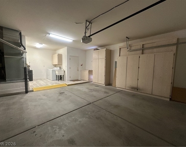 10717 Dover Creek Avenue - Photo Thumbnail 17