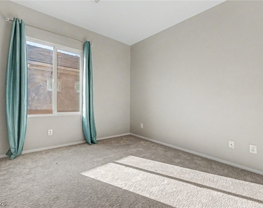 2774 Alnwick Court - Photo Thumbnail 23