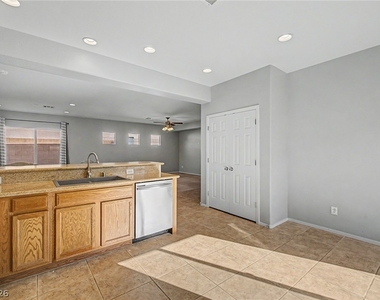 2774 Alnwick Court - Photo Thumbnail 14