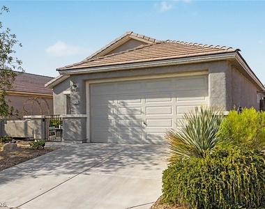 2774 Alnwick Court - Photo Thumbnail 2