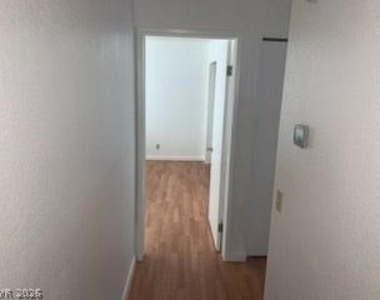 2008 Mesquite Lane - Photo Thumbnail 8