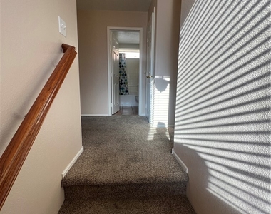 8829 Rising Creek Court - Photo Thumbnail 30