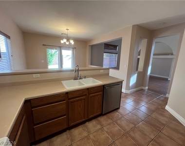 8829 Rising Creek Court - Photo Thumbnail 17