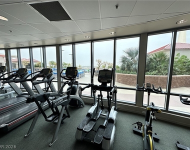 200 W Sahara Avenue - Photo Thumbnail 43