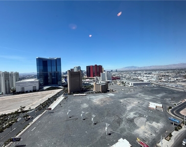 200 W Sahara Avenue - Photo Thumbnail 32