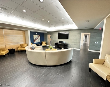 200 W Sahara Avenue - Photo Thumbnail 36