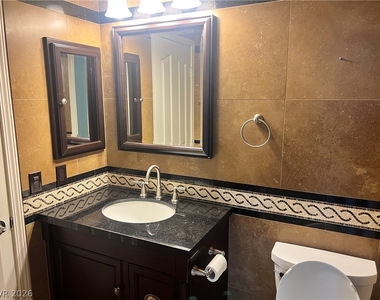 8225 Woodland Prairie Avenue - Photo Thumbnail 26
