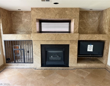 8225 Woodland Prairie Avenue - Photo Thumbnail 47