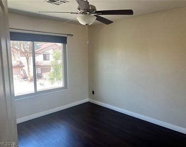 8225 Woodland Prairie Avenue - Photo Thumbnail 42