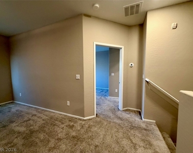 4536 Lafontaine Court - Photo Thumbnail 24