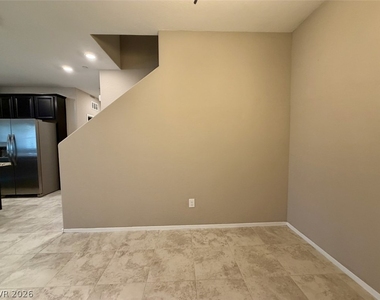 4536 Lafontaine Court - Photo Thumbnail 9