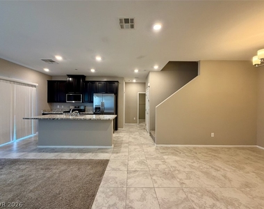 4536 Lafontaine Court - Photo Thumbnail 3