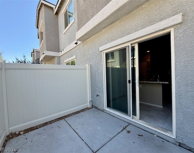 4536 Lafontaine Court - Photo Thumbnail 41