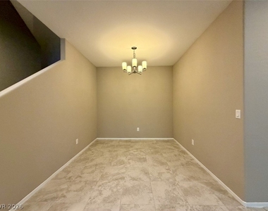 4536 Lafontaine Court - Photo Thumbnail 8