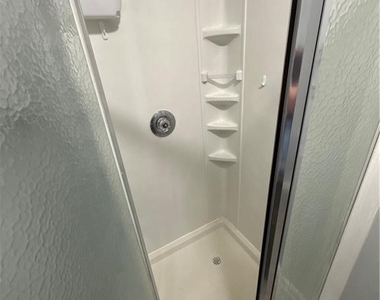 502 Wright Avenue - Photo Thumbnail 7