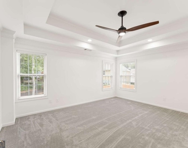 2137 Berryhill Circle Se - Photo Thumbnail 25