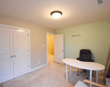 269 Turnbridge Circle - Photo Thumbnail 22