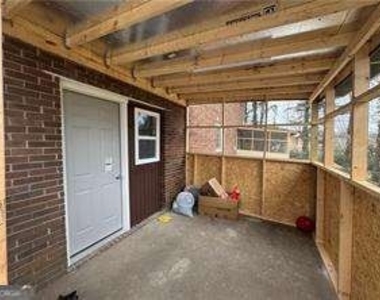 5971 Robin Hood Lane - Photo Thumbnail 8