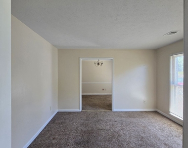 3347 Flintlock Drive - Photo Thumbnail 3