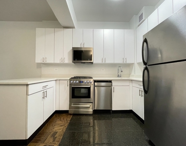West 22nd Street - Photo Thumbnail 1
