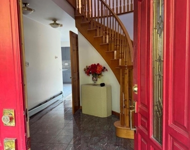77 Taylortown Rd - Photo Thumbnail 10